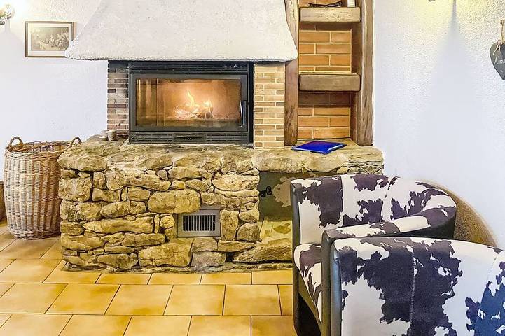 Gîte pour 5 personnes, avec jardin, animaux acceptés à Sainte-Croix - 2