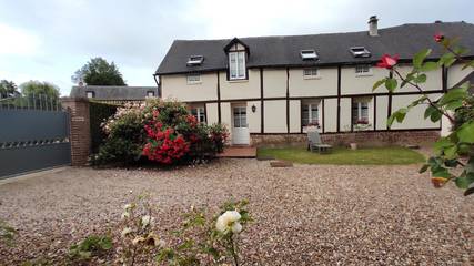 Gîte pour 6 personnes, avec terrasse et jardin à Fontenay-Torcy