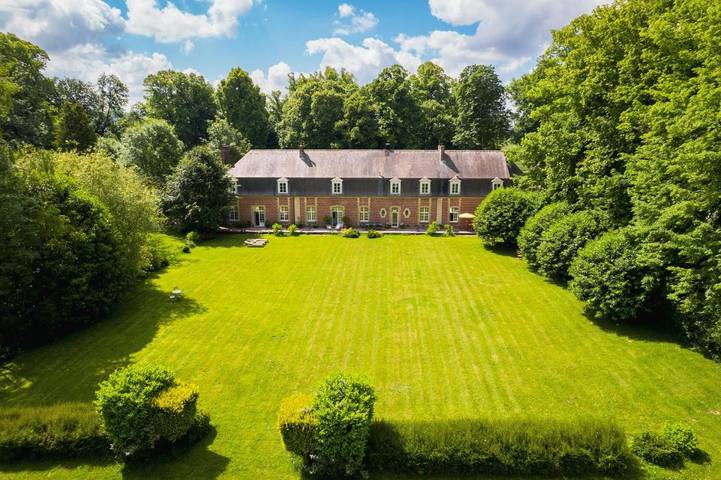 Gîte pour 4 personnes, avec piscine ainsi que vue et jardin à Gouy-Saint-André