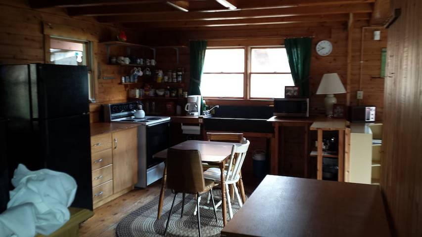 Vacation rental for 8 people, with terrace and yard in Maine