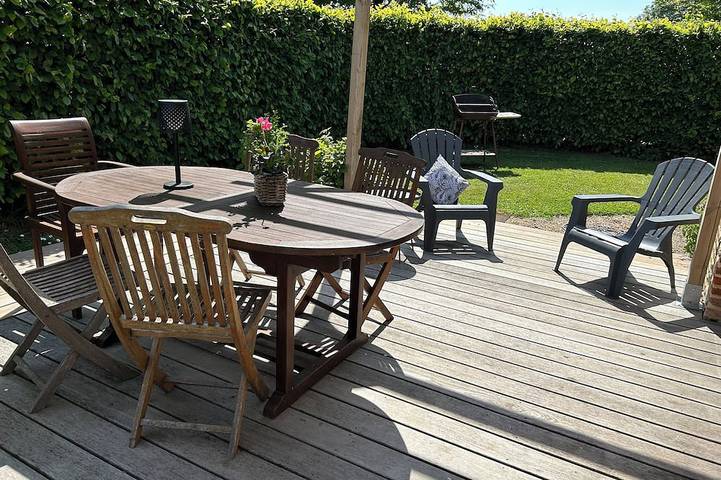 Gîte pour 7 personnes, avec terrasse et jardin à Saint-Romain-de-Colbosc - 4