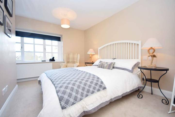 Entire apartment, Seagull Cottage - A lovely 2 bedroom cottage that sleeps 4 in Aldwick, West Sussex