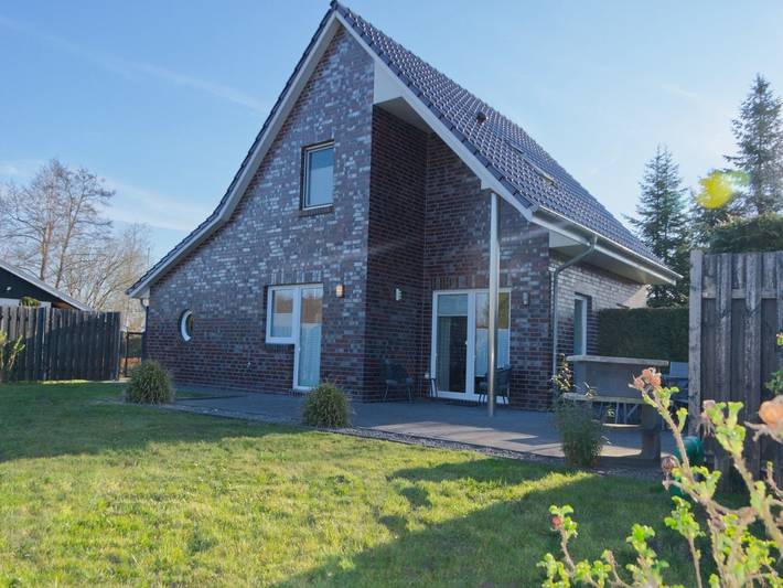 Ferienhaus für 4 Personen, mit Sauna und Garten sowie Terrasse, kinderfreundlich in Bedekaspel