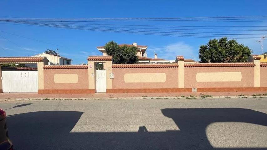 Villa pour 9 personnes, avec piscine et jardin à Torrevieja - 4