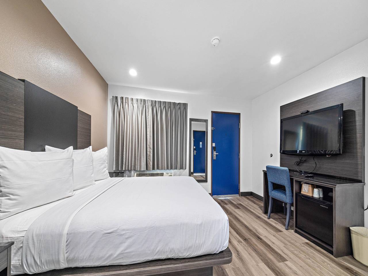 Geheel appartement, 1 kingsize bed | Rookvrij, Minikoelkast in Oceanside, San Diego County