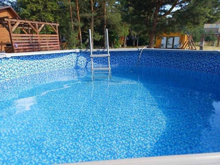 Dom dla 4 osób, z widok i ogród oraz basen w Krasnobród