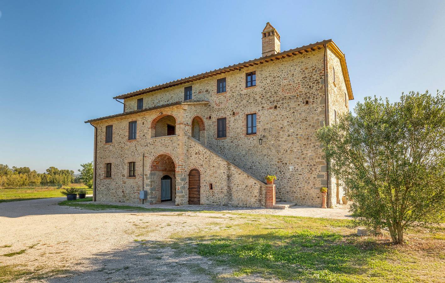 Apartamento junto al lago con piscina y jardín, a 2,5 km de Umbertide in Montone (Italia), Valtiberina