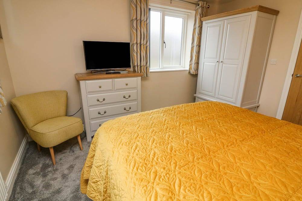 Market Lounge, romantic, character holiday cottage in Clitheroe in Clitheroe, Lancashire