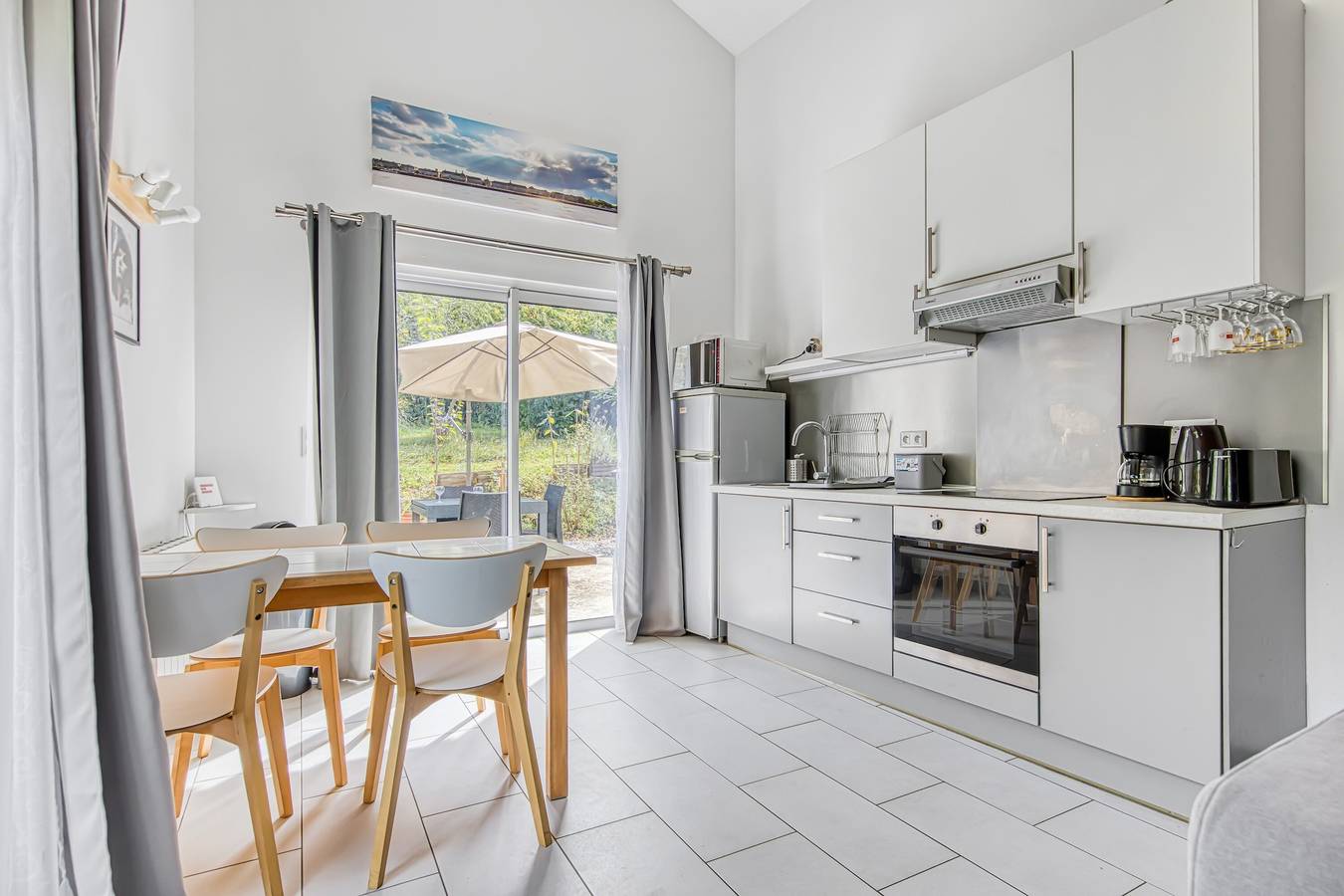 Gîte Tulipier - La Grange aux Arbres in Baron (Gironde), Région de Libourne