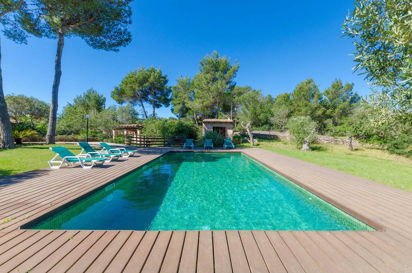 Ferienhaus für 10 Personen mit Balkon in Cala Ratjada, Capdepera