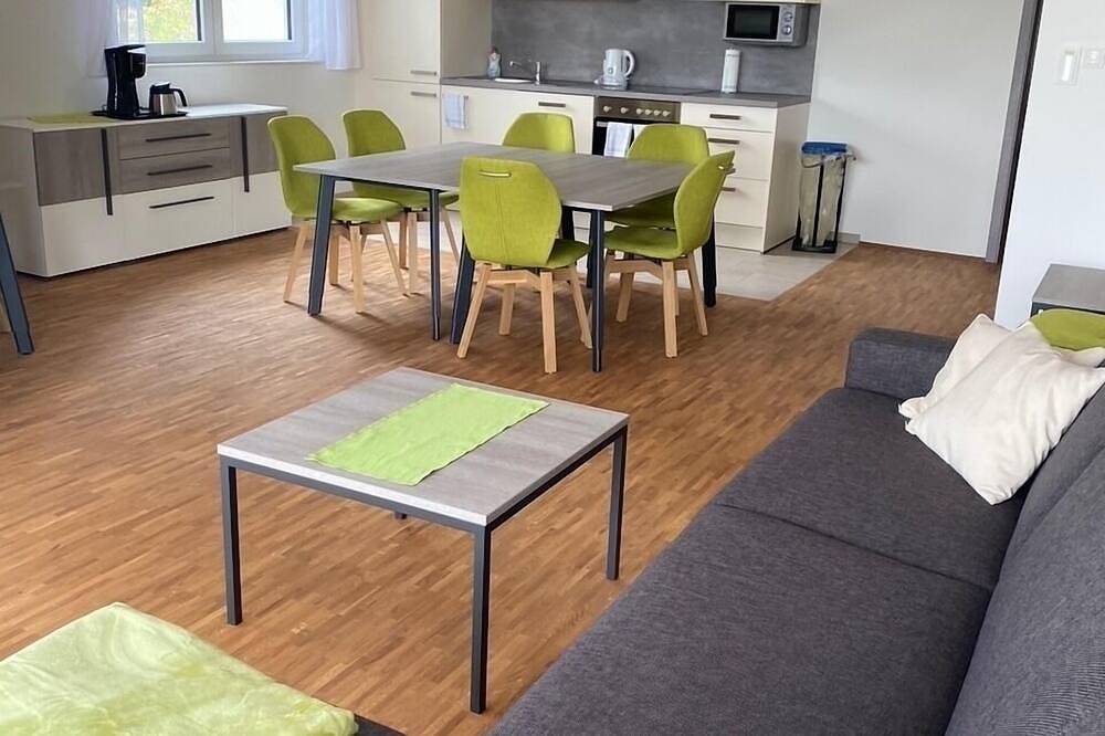 Ganze Wohnung, Ferienwohnung/App. für 8 Gäste mit 103m² in Oerlinghausen in Oerlinghausen, Kreis Lippe
