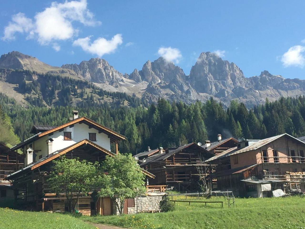 Appartamento intero, Two-Bedroom Chalet in Falcade, Dolomiti Superski