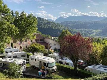 Camping pour 4 Personnes dans Saint-Girons (Ariège), Parc naturel régional des Pyrénées ariégeoises, Photo 4