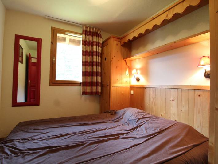 Gîte pour 6 personnes, avec piscine à Lanslebourg-Mont-Cenis - 4
