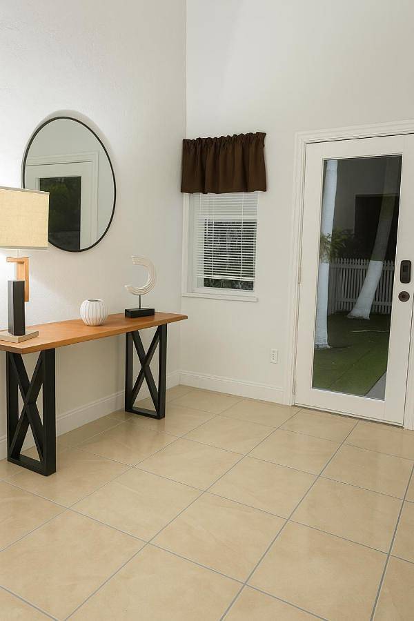 Casa de huéspuedes para 2 personas, con jardín en Miami