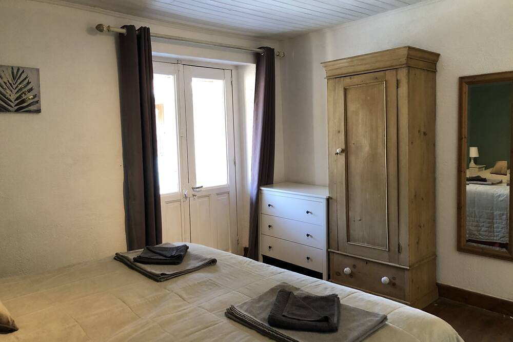 Lascaux Countryside Gite - Family run and pet friendly in Montignac, Périgord Noir
