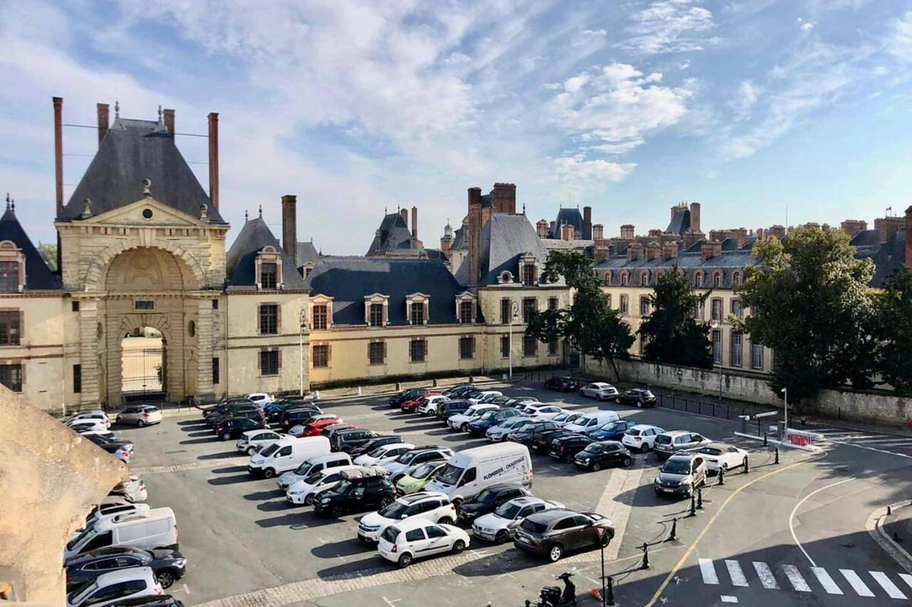 Vue Château Fontainebleau - Chez Lydia in Fontainebleau, Seine-et-Marne