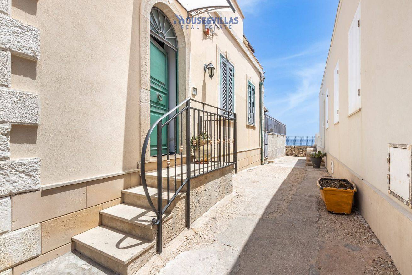 Entire apartment, House&Villas - La Terrazza sul Borgo in Marzamemi, Syracuse Province