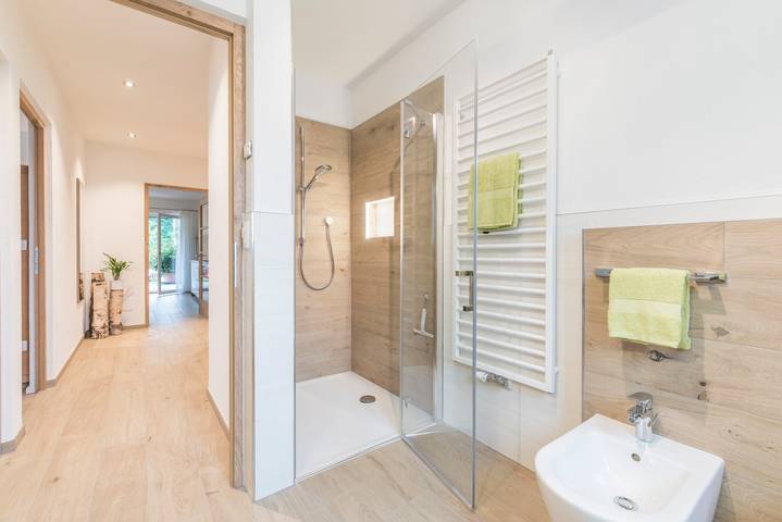 Ganze Wohnung, Ferienwohnung Eder Apt Kehlburg mit Bergblick, privater Terrasse und WLAN in Gais, Kronplatz