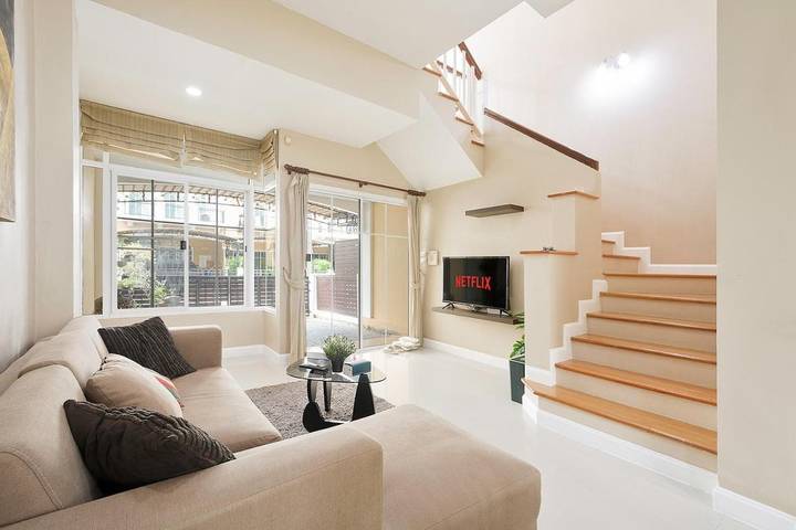 Apartamento de vacaciones para 6 personas, con piscina además de jardín y sauna - 1