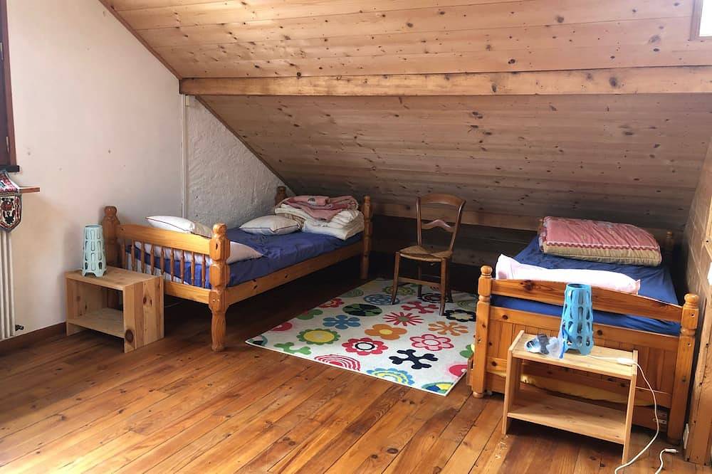 Gîte le Couvent d'Arras en Lavedan in Lac d'Estaing, Estaing