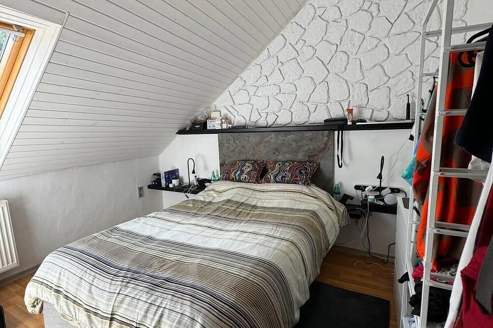 Ganze Wohnung, Gemütliche Fewo im 2.Og im Haus zur Vulkaneifel, Brohl in Brohl-Lützing, Osteifel