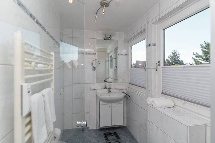 Ganze Wohnung, Tolle Ferienwohnung mit first class Blick auf das Wattenmeer in Morsum in Sylt-Ost, Sylt (Gemeinde)