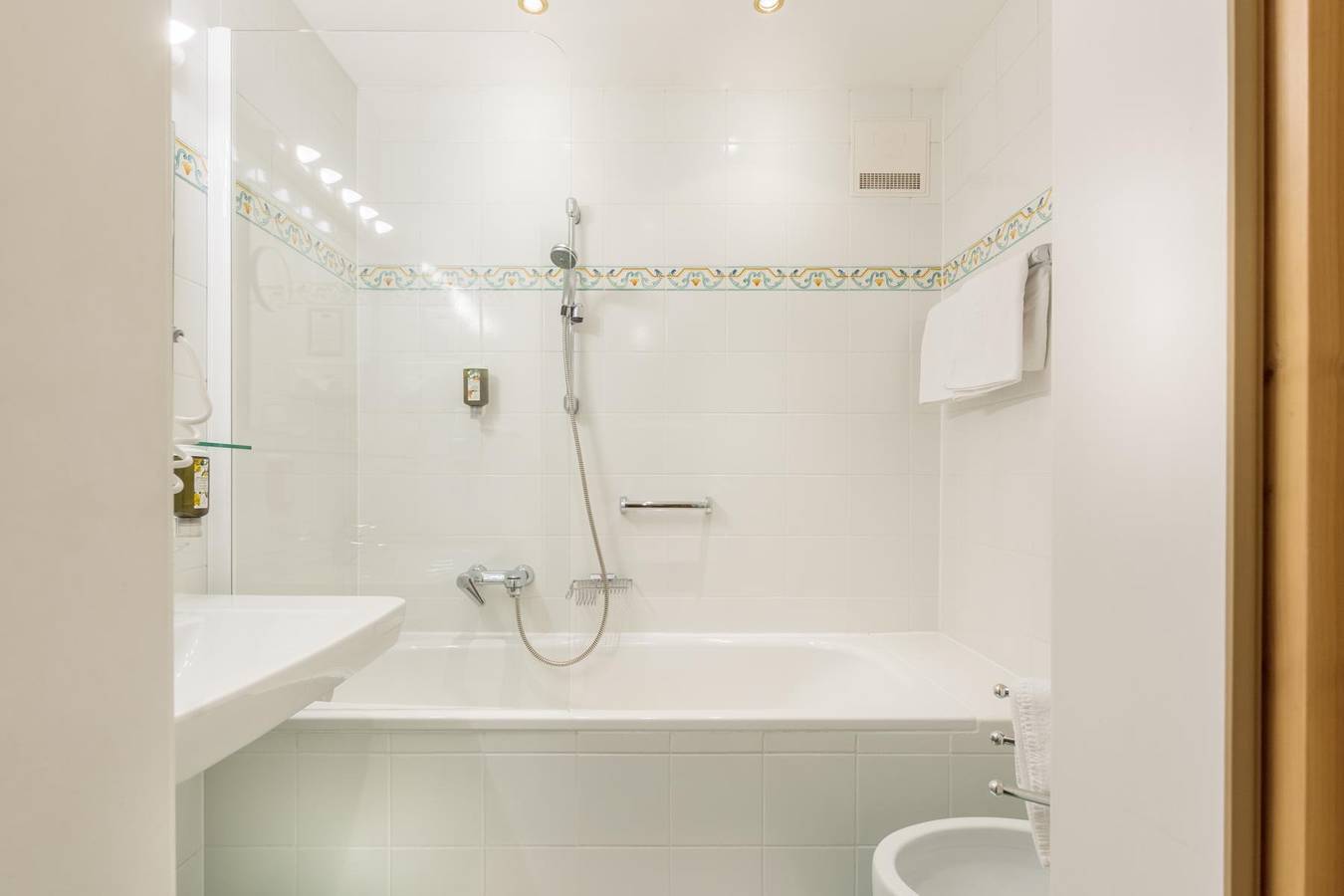 Komfortzimmer mit Dusche od. Bad, Wc in Dorfgastein, Ski Amadé