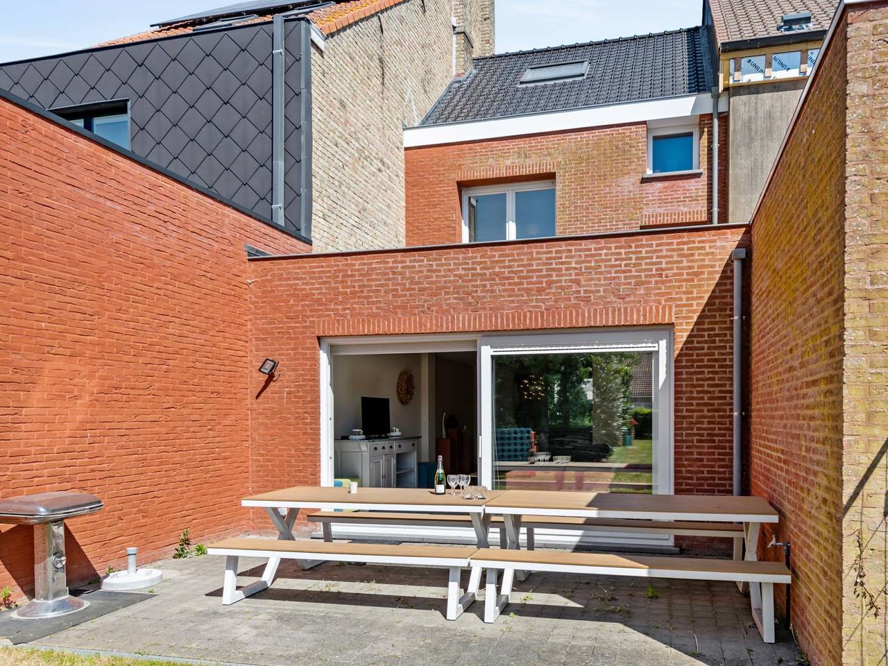 Maison de ville spacieuse avec jardin in Nieuwpoort, Côte belge