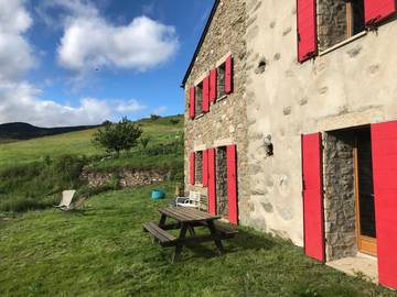 Gîte pour 12 personnes, avec vue et jardin à Planès