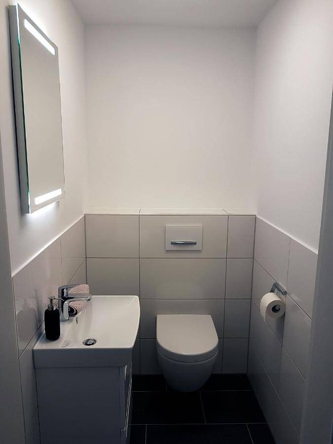 Ferienwohnung für 4 Personen, mit Balkon und Terrasse sowie Seeblick und Ausblick in Bosau - 3