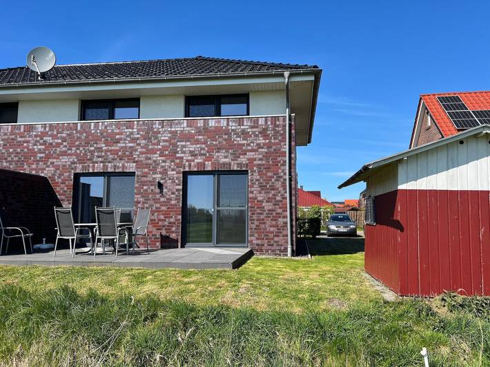 Ferienhaus für 5 Personen, mit Terrasse und Garten in Carolinensiel