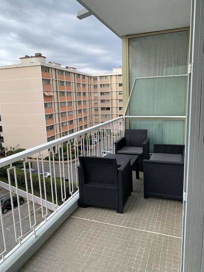 Gîte pour 6 personnes, avec balcon dans Port du Cros de cagnes - 3