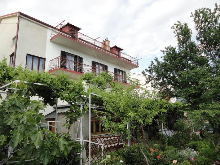 Zimmer für 3 Personen, mit Balkon in Kroatien