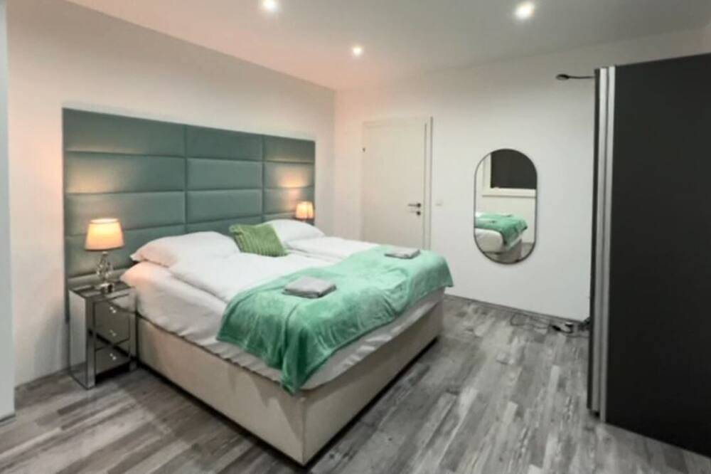 Luxury Vienna Villa: Haven for Vienna Explorers in Wien, Donau Niederösterreich