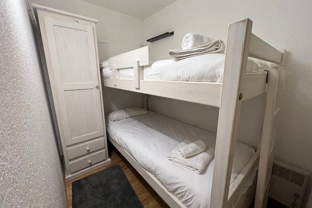 Appartement entier, Appartement 2 ch. Piscine, Terrasse, Vues, 6 Pers. et Wifi in Bourg-Madame, Parc naturel régional des Pyrénées catalanes