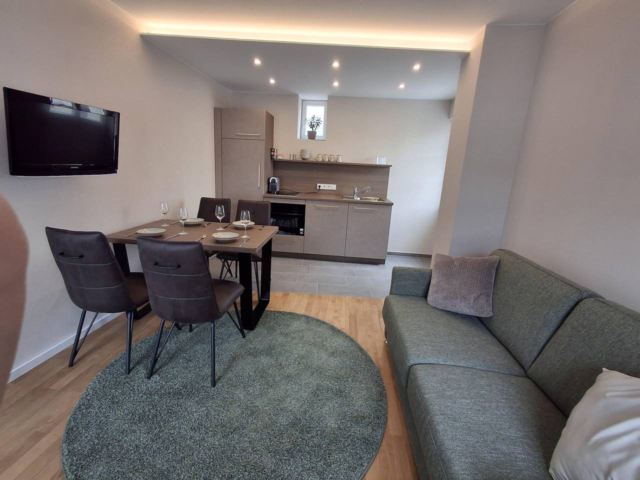 Appartement de vacances entier, Appartement, douche, Wc, 1 chambre in Ayl (Rhénanie-Palatinat), Arrondissement de Trèves-Sarrebourg