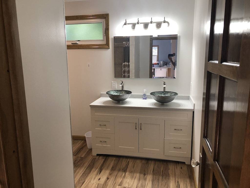 Lakefront home Wonder Lake Il - Close to Lake Geneva and Twin Lakes Wi in McHenry County