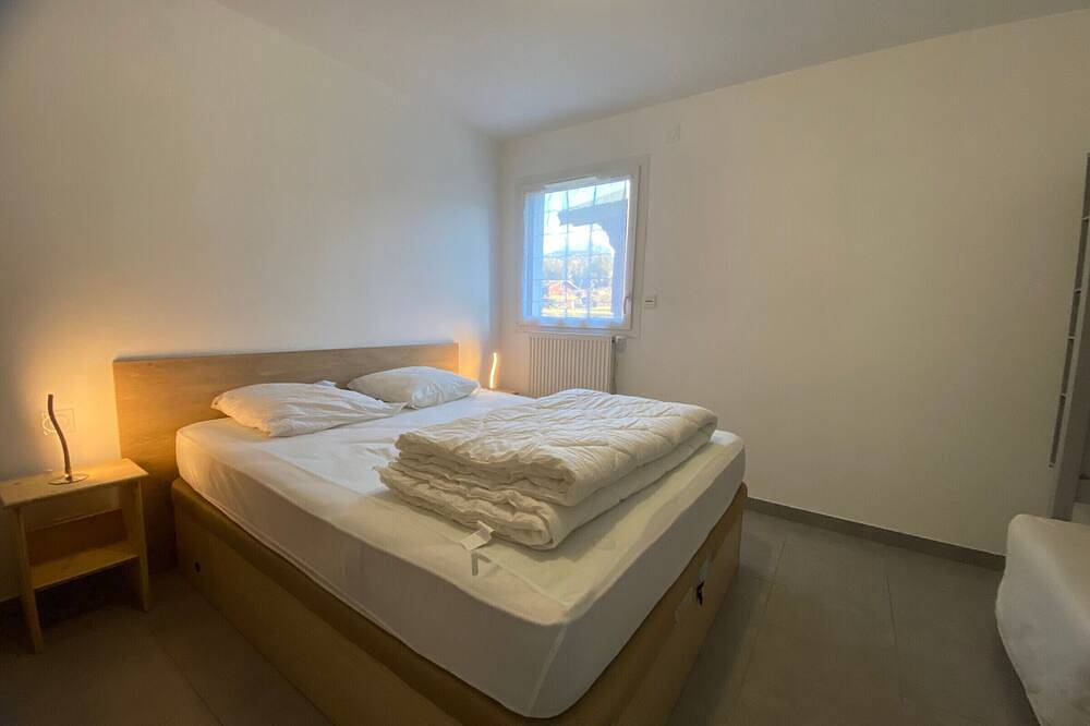 Apartamento entero, Apartamento luminoso con terraza y Wifi en Verchaix in Verchaix, Region Bonneville