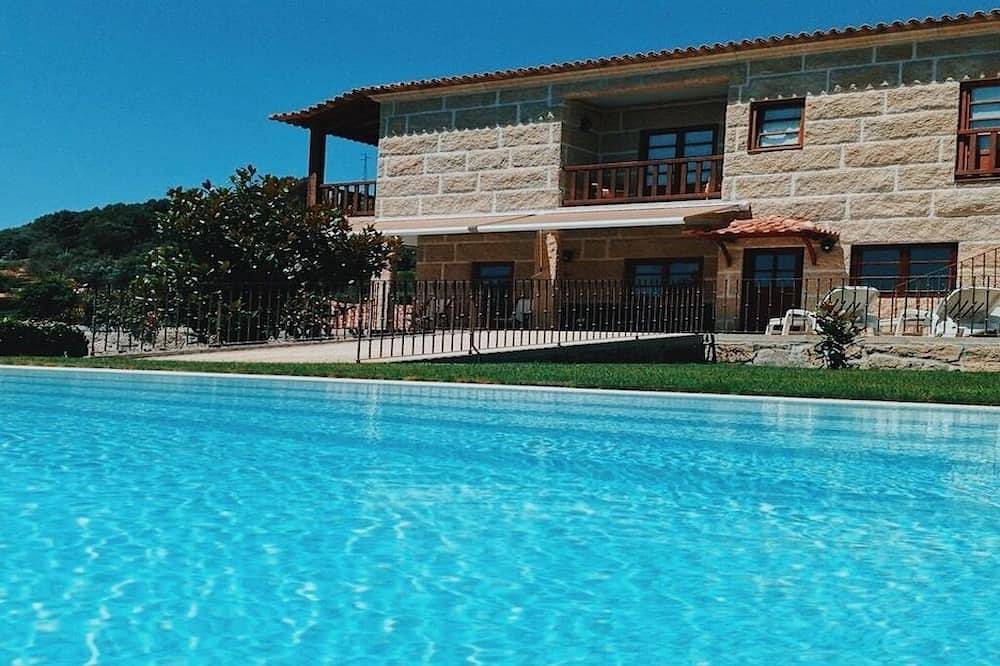 Haus der Schritte - Santa Marinha do Zêzere in Santa Marinha do Zêzere, Douro-Tal