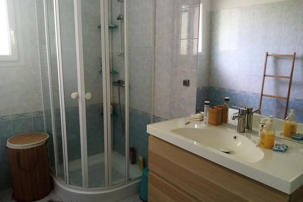 Location Maison Plein Pied Avec Jardin et Terrasse Pour 6 Personnes in Mirepoix, Ariège