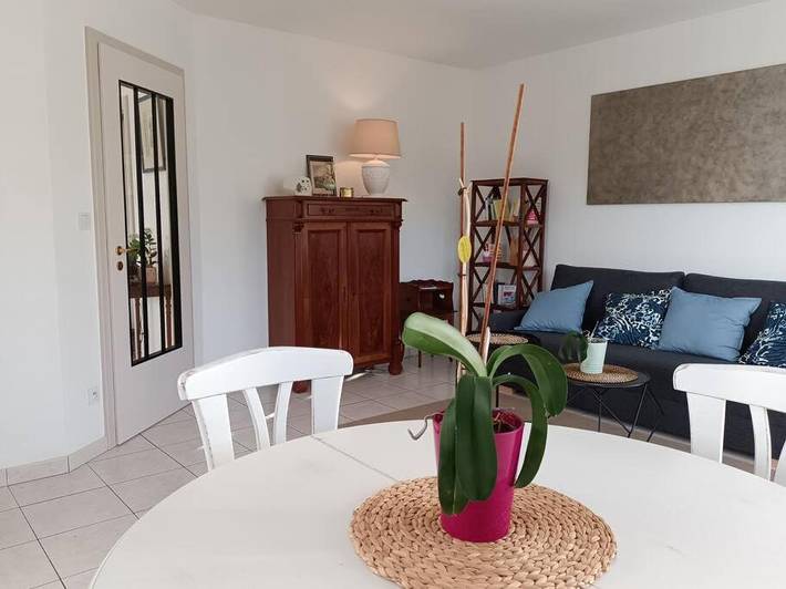 Appartement de vacances pour 6 personnes, avec Balcon ainsi que Terrasse et Jardin
