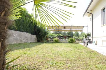 Appartement voor 6 Personen in Lazise, Garda Bergen, Afbeelding 4