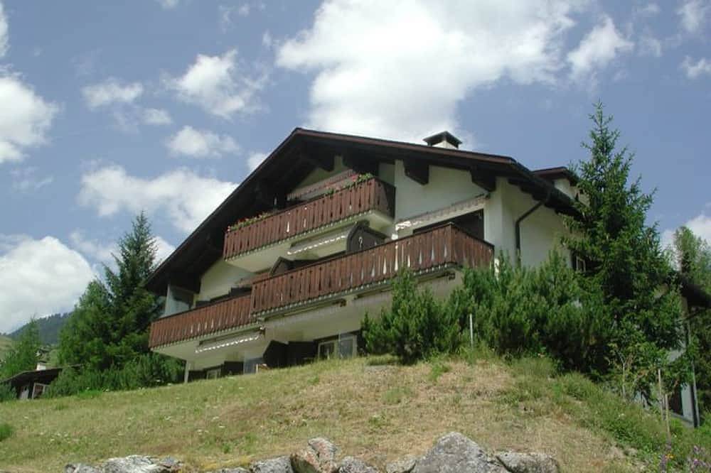 Ganze Wohnung, Chesa Rievanot, (Bergün/Bravuogn). in Bergün, Bergün Filisur