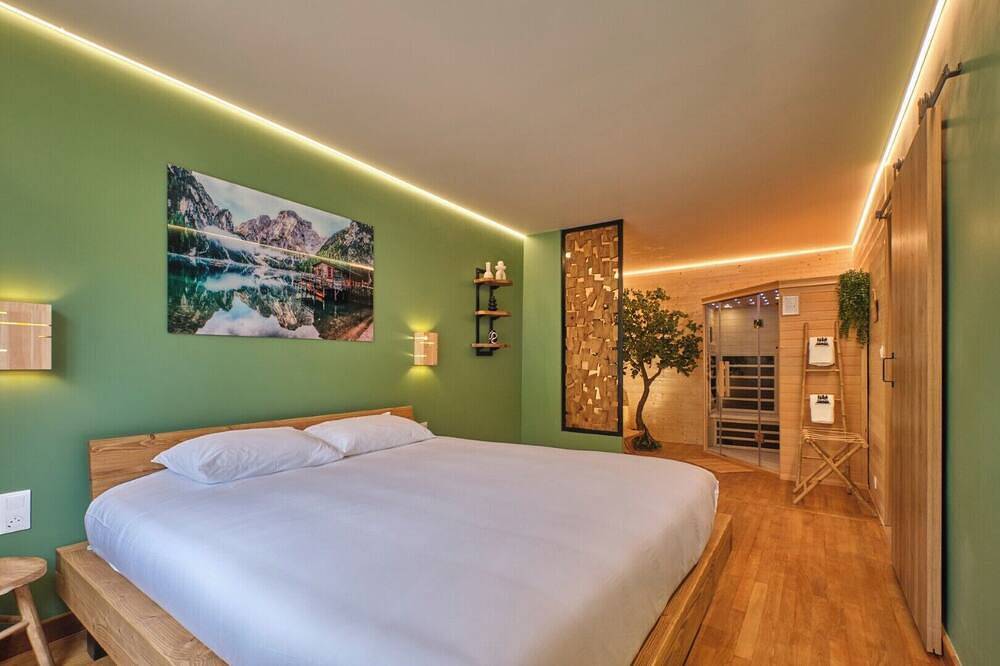 Apartamento entero, Scandinavian Suite with private Spa & Sauna - High-end escape in Nantua