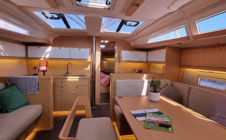 Bateau pour 4 personnes en Provence-Alpes-Côte d'Azur - 3