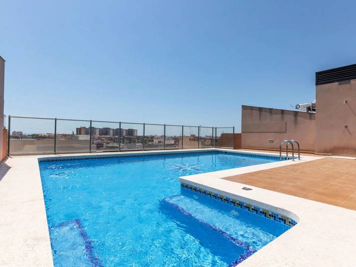 Appartement de vacances pour 4 personnes, avec balcon et piscine - 1