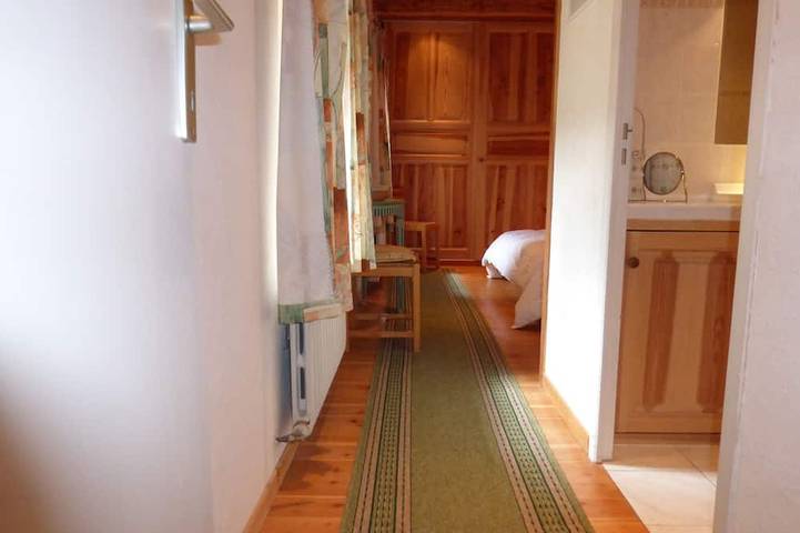 Maison de charme  pouvant accueillir confortablement 15 personnes ; in Les Orres, Parc national des Écrins