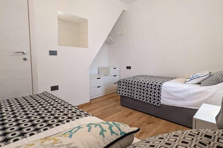 Neues Ferienhaus für 6 Personen in Krnica-Rakalj - nur 2,5 km vom Meer entfernt in Marčana, Südküste Istrien