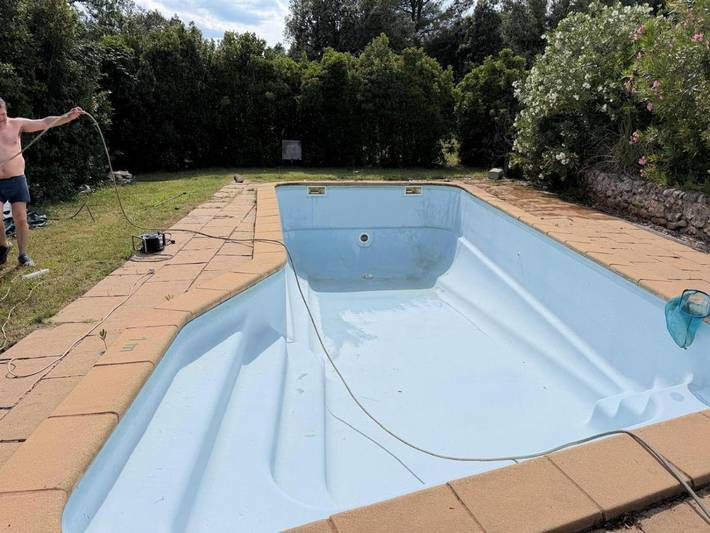 Casa rural para 4 personas, con Balcón y Terraza además de Jardín y Piscina en Sales de Llierca - 3